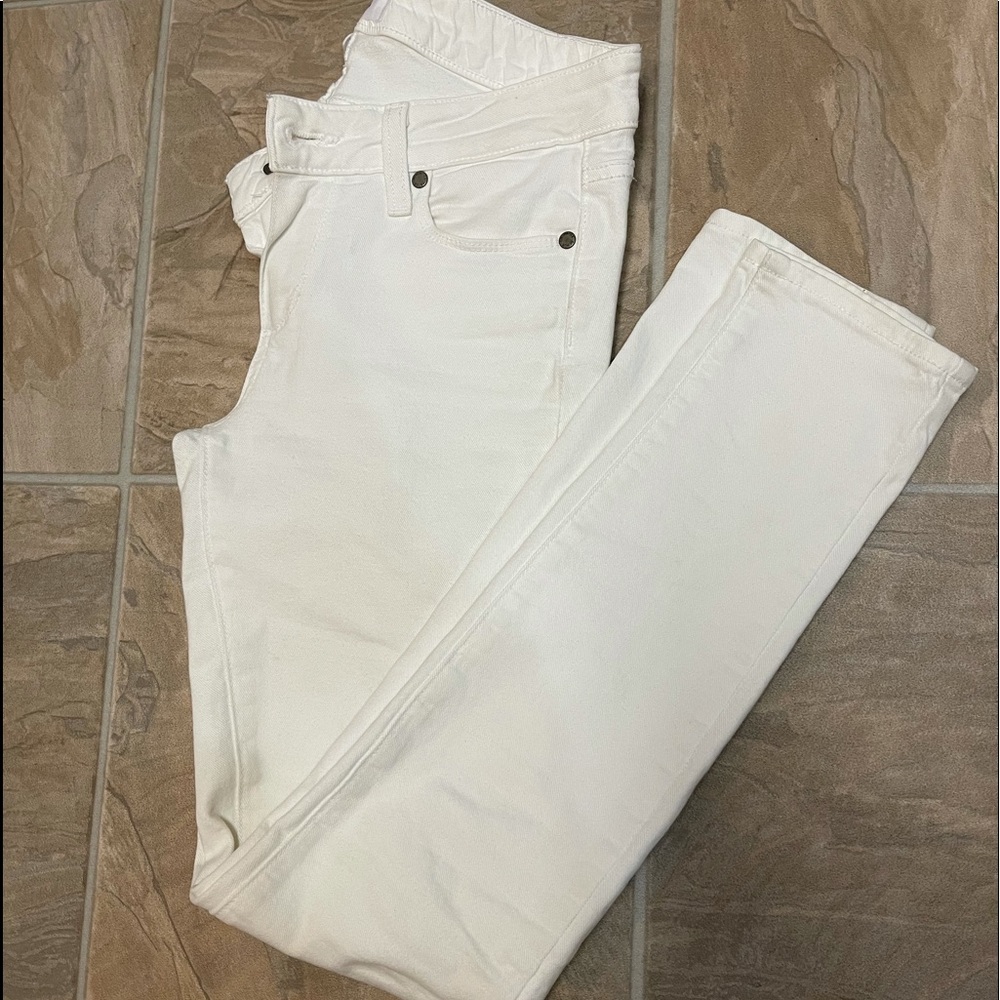 Women’s Paige jean